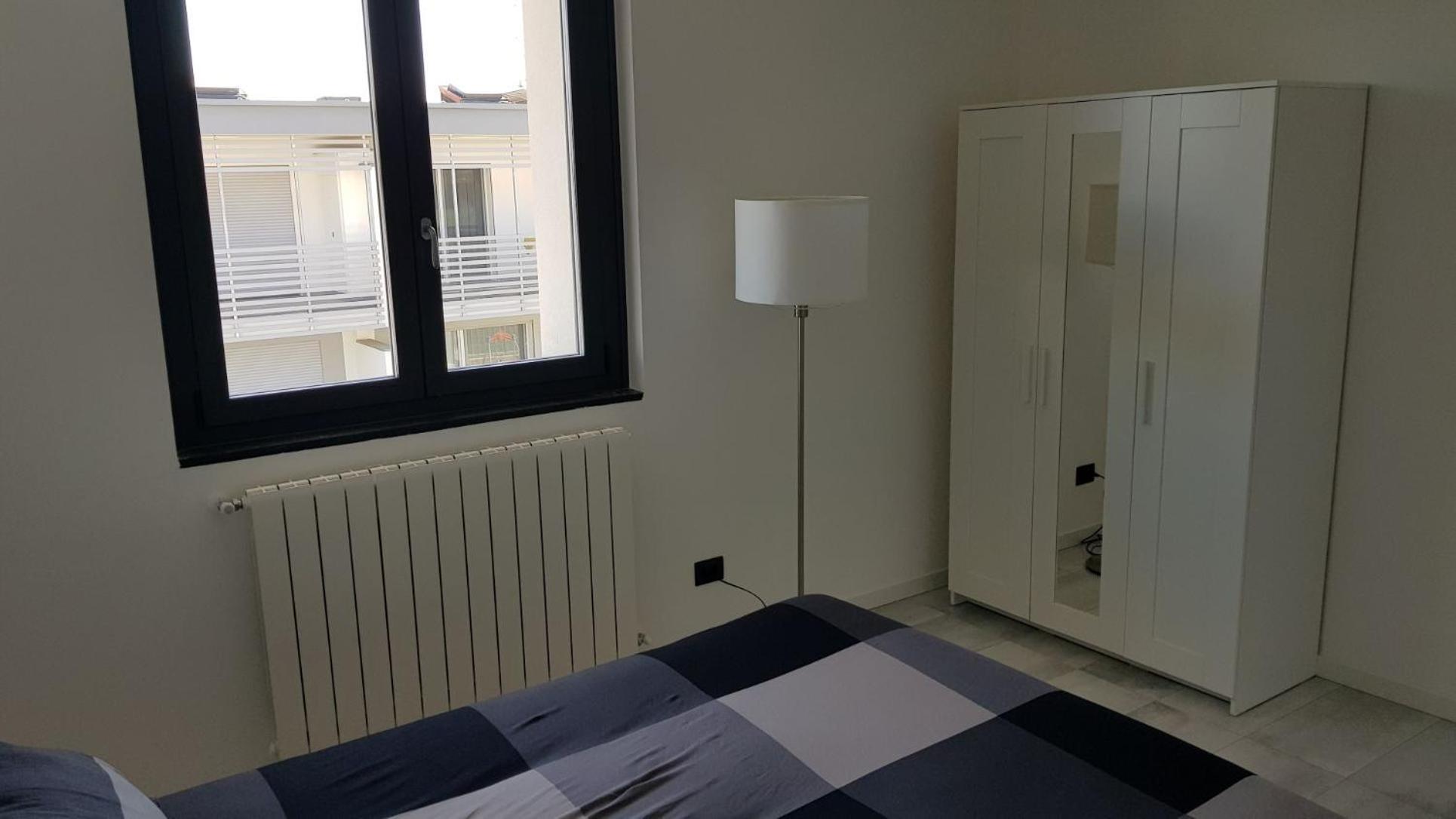 Black And White B&B Urgnano Esterno foto
